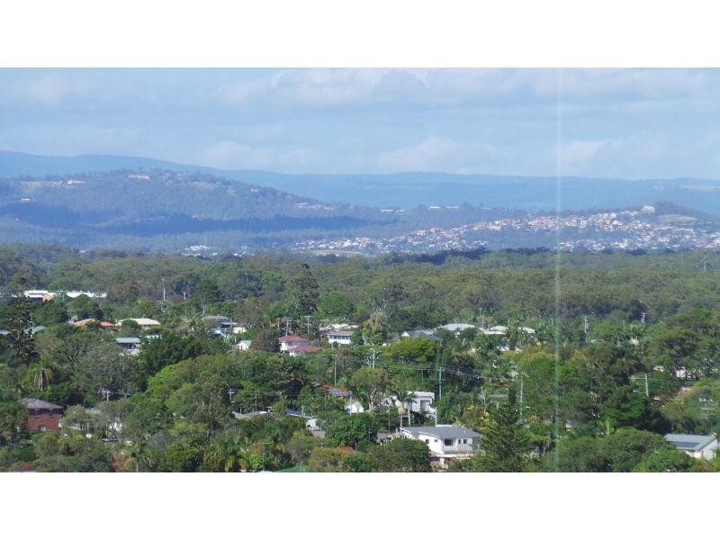 360 Marine Parade, Labrador QLD 4215
