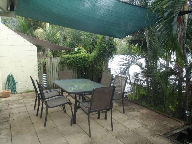 3/4 Border Drive, Cannonvale QLD 4802