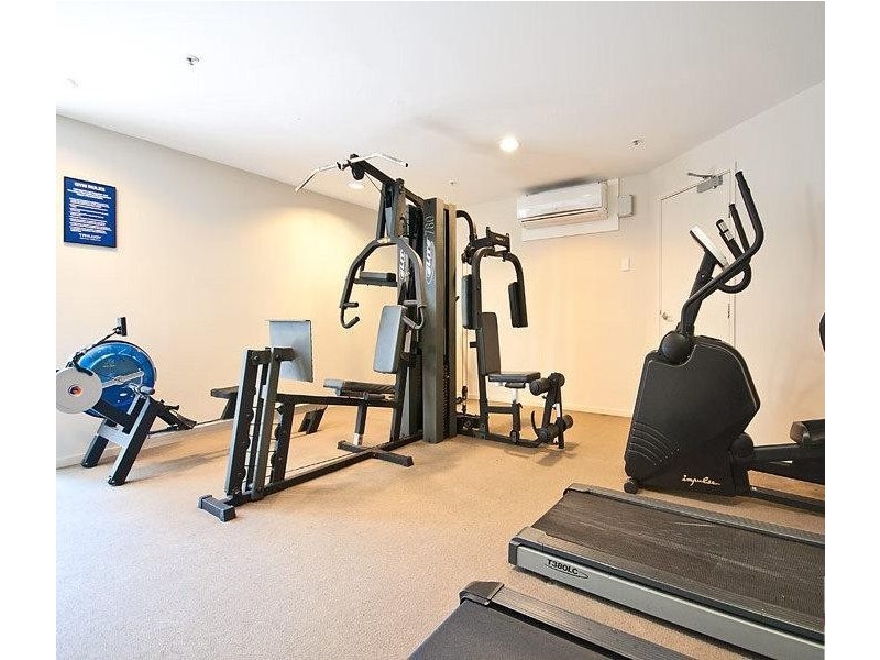 36/21 Cypress Avenue, Surfers Paradise QLD 4217