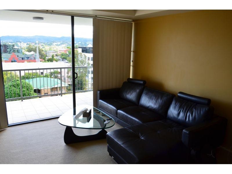 1076/18 Manning Street, Milton QLD 4064