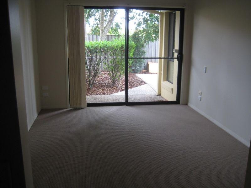 136 Palm Meadows Drive, Carrara QLD 4211