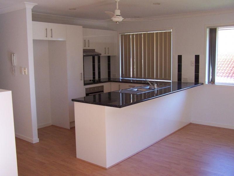 90/316 Long Street, Graceville QLD 4075