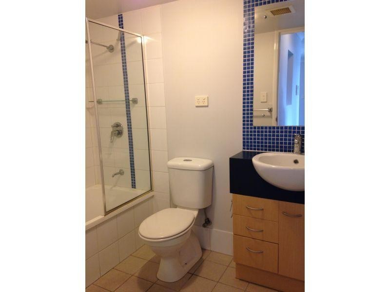6/19 Thorn St, Kangaroo Point QLD 4169