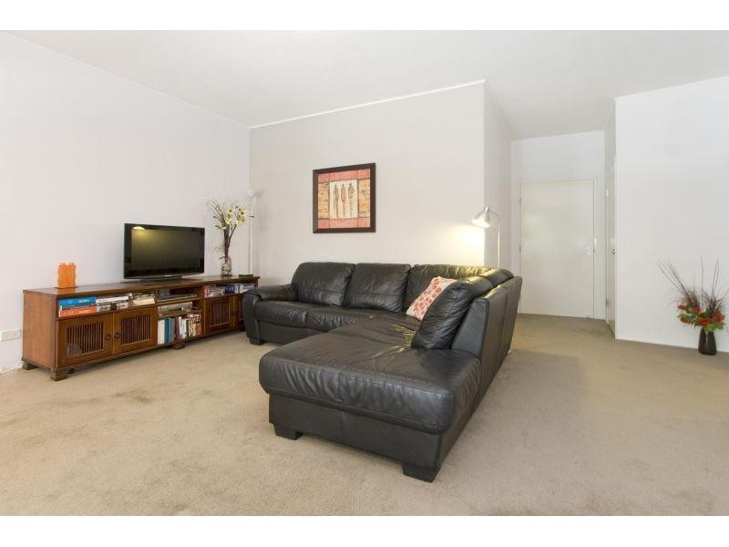 8 Dunmore Terrace, Auchenflower QLD 4066