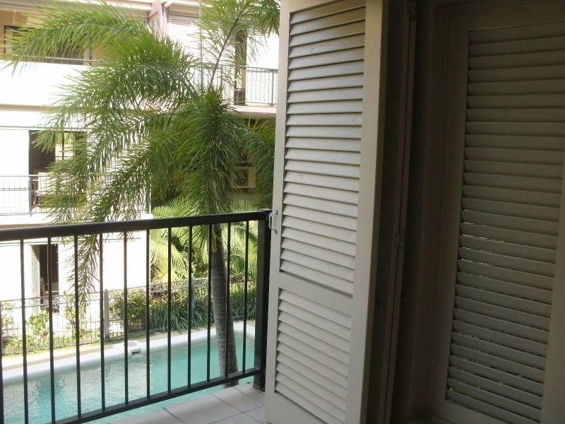 201 201/2 Rigg Street, Woree QLD 4868