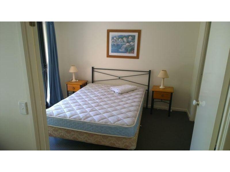 Unit 9/27 Chester Terraces, Southport QLD 4215