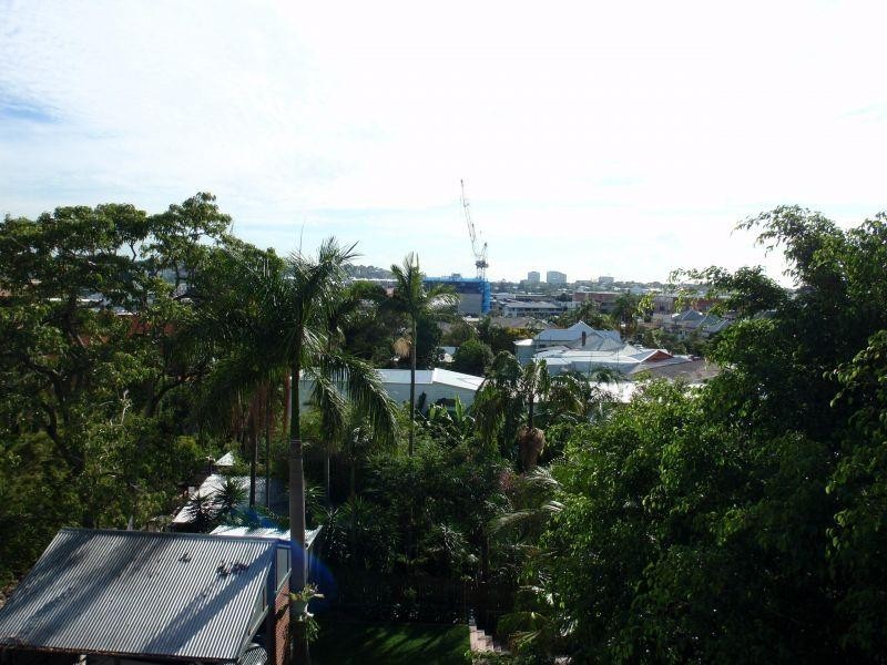 Unit 22/264 Kent Street, Teneriffe QLD 4005