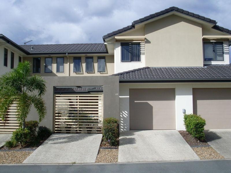 C/2 Catalina Way, Upper Coomera QLD 4209