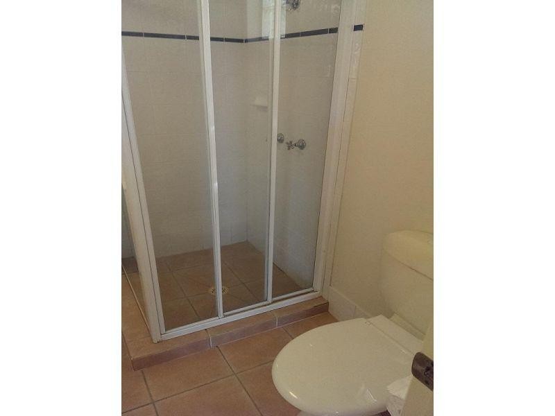 22/10-14  Purli Street, Chevron Island QLD 4217