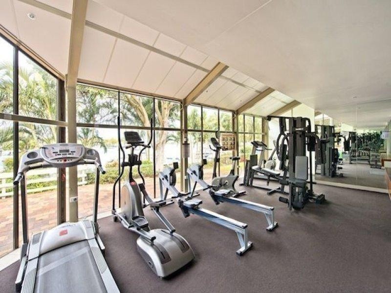 Unit 16/2 Admiralty Drive, Surfers Paradise QLD 4217