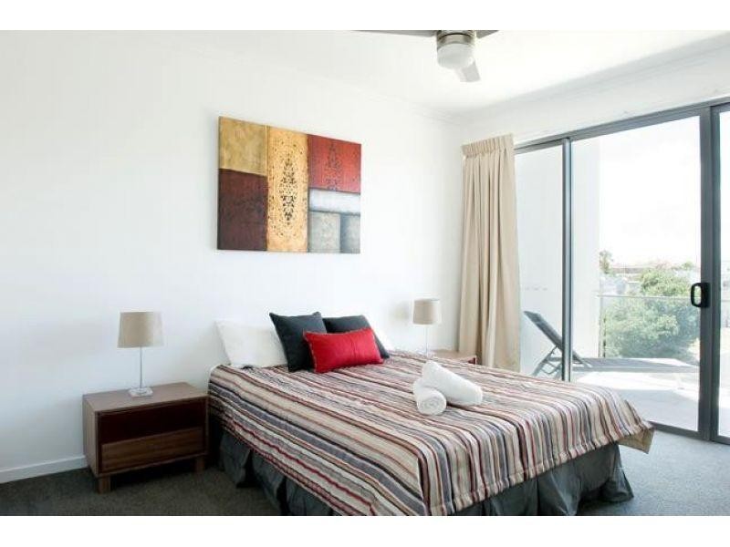 55/2 Gavin Crescent, Mermaid Beach QLD 4218