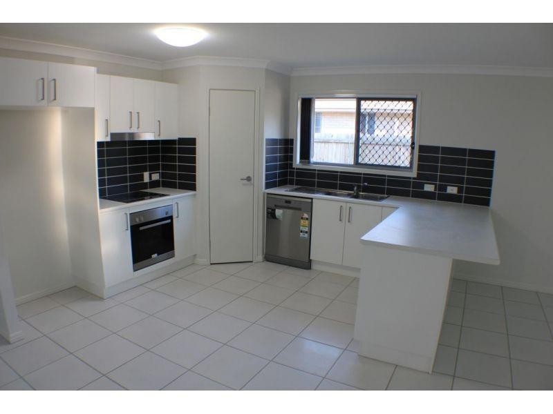 5 Macaulay Street, Fernvale QLD 4306