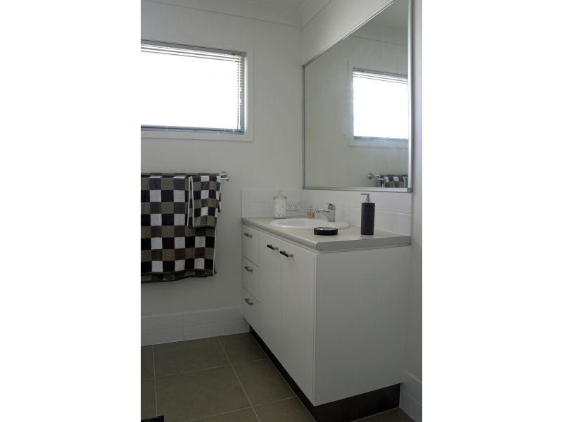 12/90 Northhquarter Drive, Murrumba Downs QLD 4503