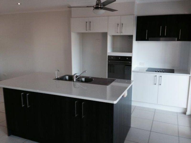 81/25 Abell Road, Cannonvale QLD 4802