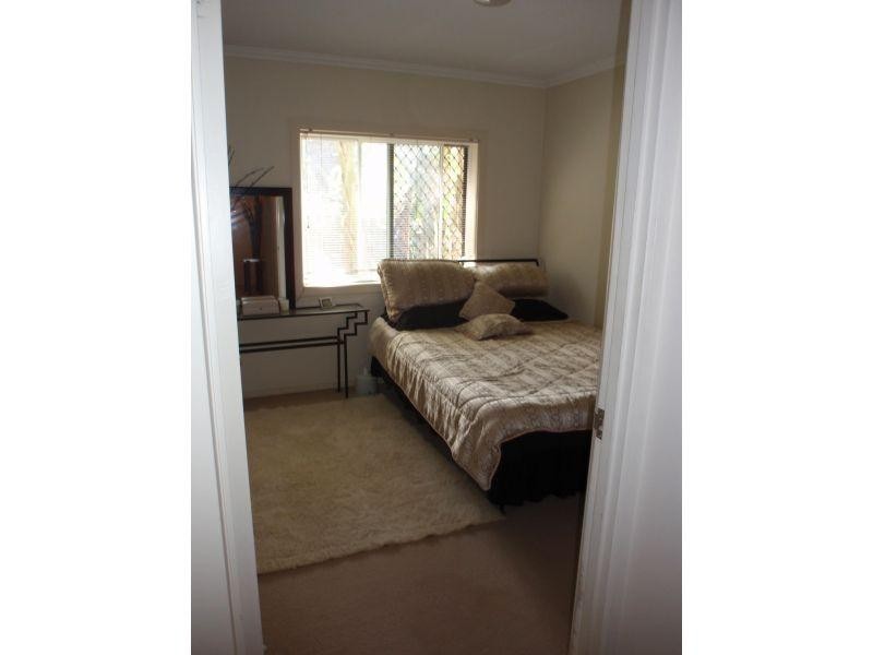 Unit 13/264 Kent Street, Teneriffe QLD 4005