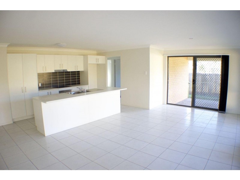 14 Freya Street, Brassall QLD 4305