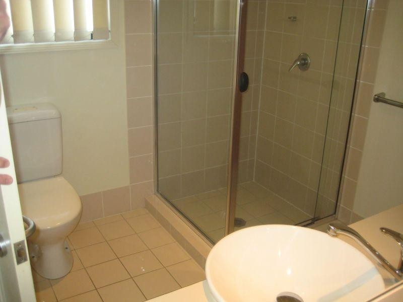 136 Palm Meadows Drive, Carrara QLD 4211