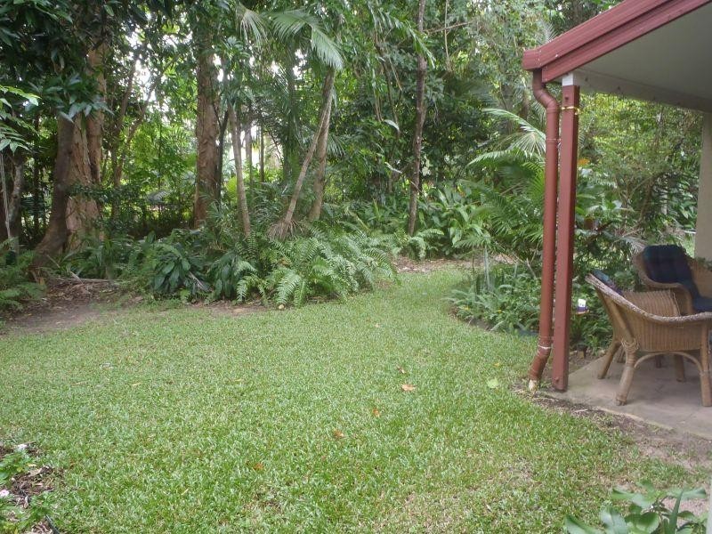 5-15 McGregor Street, Mooroobool QLD 4870