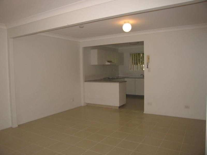 T/H/60 Whitby, Southport QLD 4215