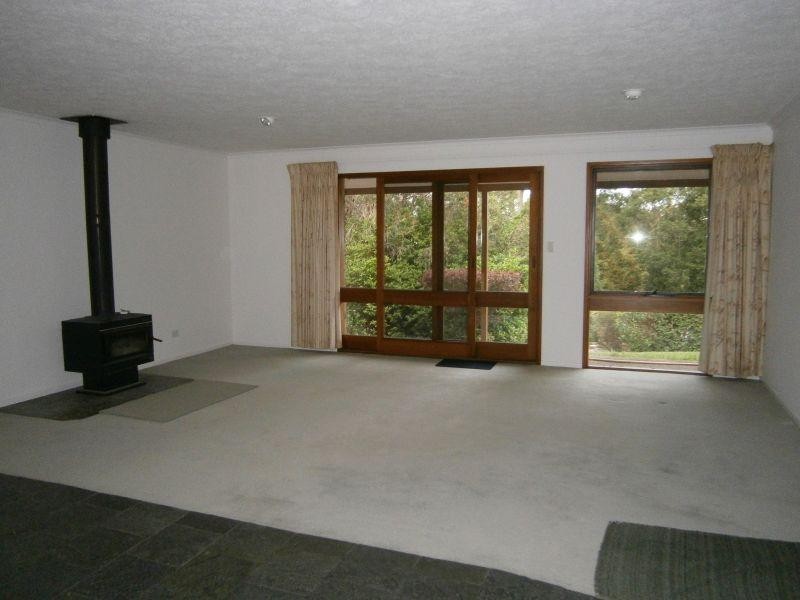 4 Glenrowan Drive, Tallai QLD 4213