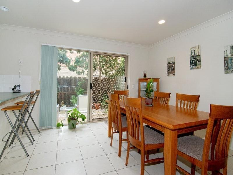 120 Uxbridge Street, Grange QLD 4051