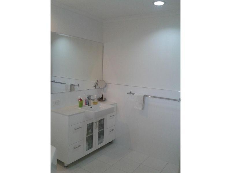 Carrara QLD 4211
