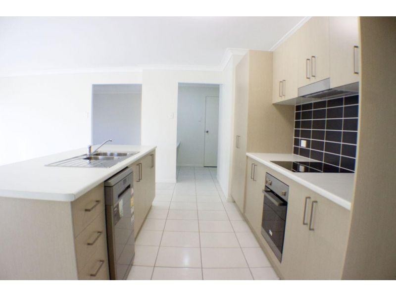 80 Windle Road, Brassall QLD 4305