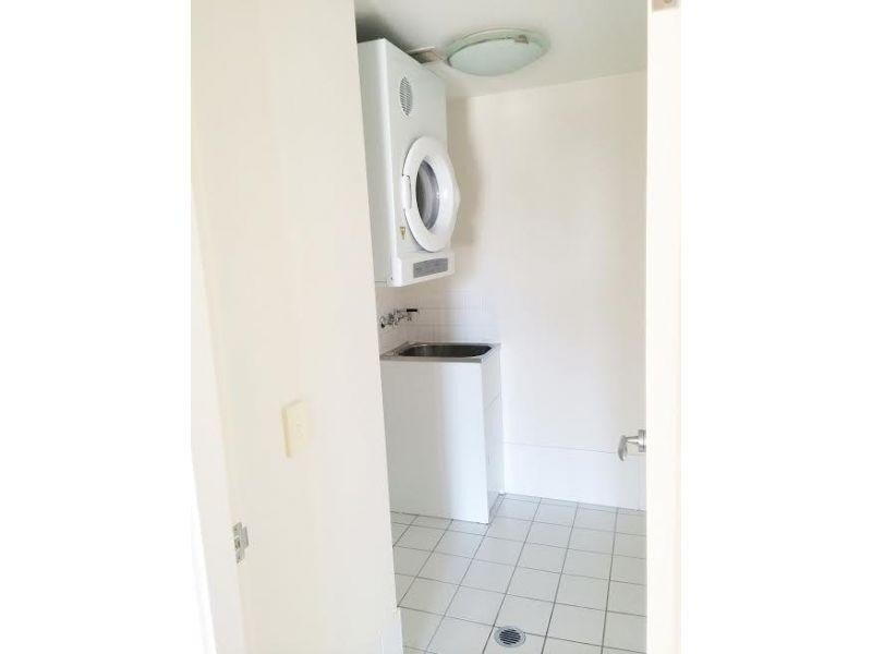 1082/18 Manning Street, Milton QLD 4064