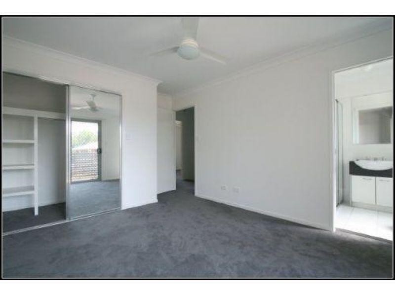 19 Russell Street, Everton Park QLD 4053