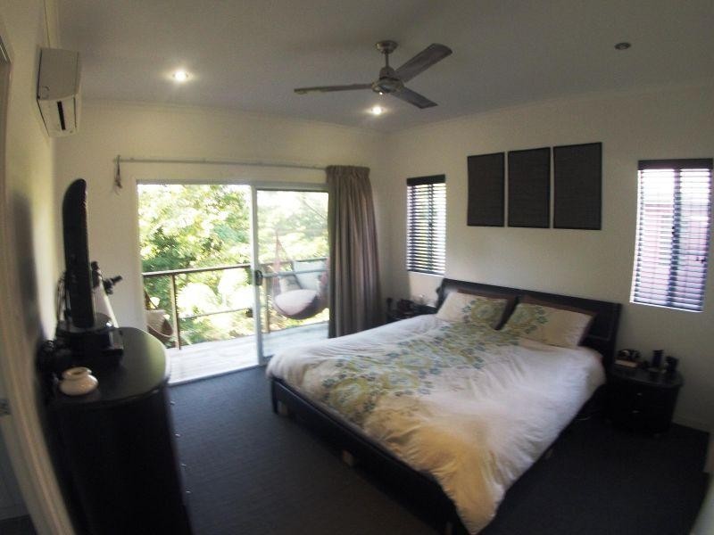 25 Abell Road, Cannonvale QLD 4802