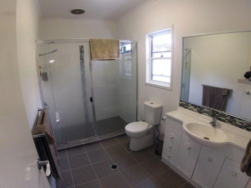 25 Abell Road, Cannonvale QLD 4802