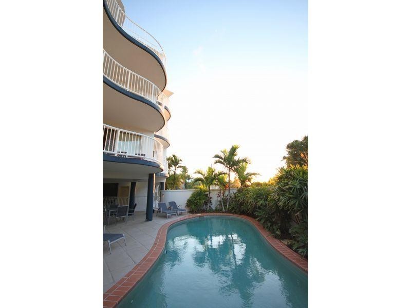6/6 Perry Street, Coolum Beach QLD 4573