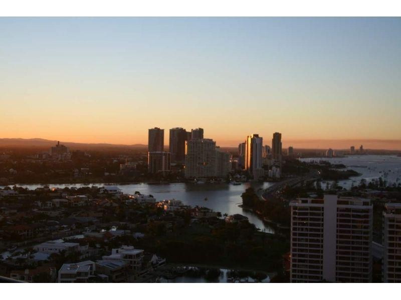 2 Admiralty Drive, Surfers Paradise QLD 4217
