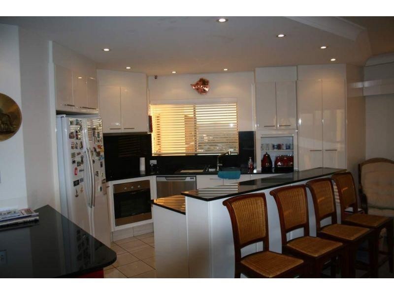 2 Admiralty Drive, Surfers Paradise QLD 4217