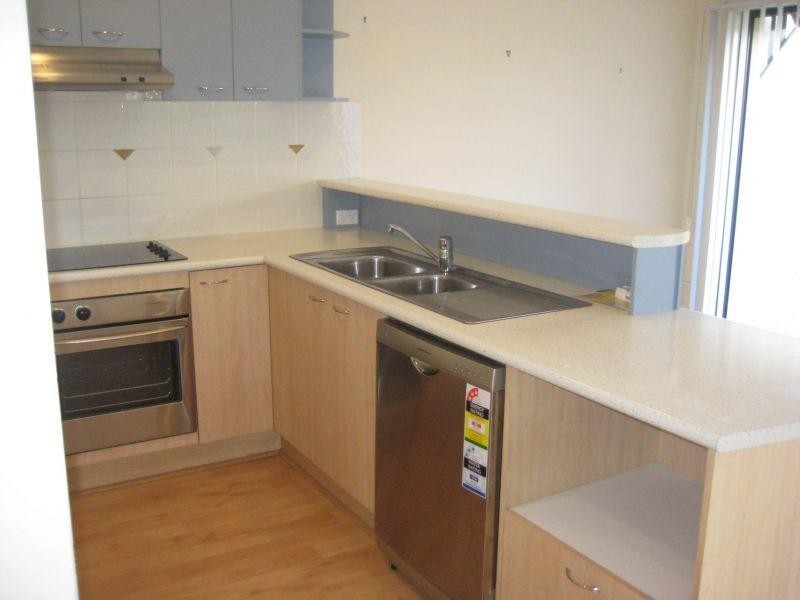 26/316 Long Street, Graceville QLD 4075