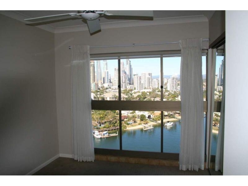 2 Admiralty Drive, Surfers Paradise QLD 4217