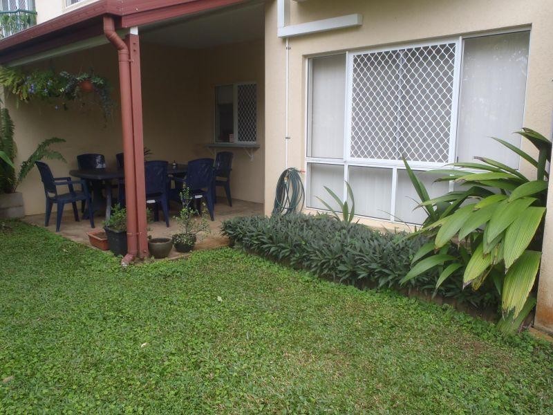 5-15 McGregor Street, Mooroobool QLD 4870