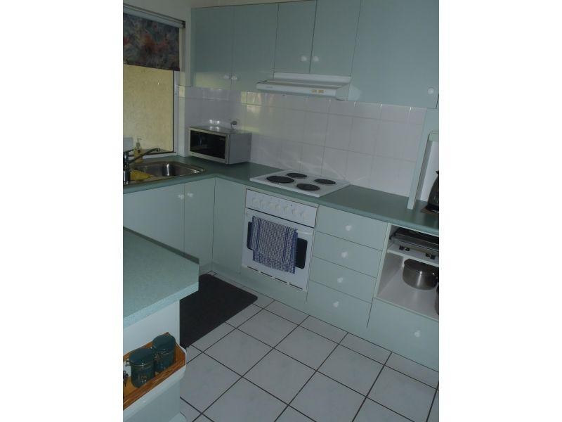 5-15 McGregor Street, Mooroobool QLD 4870