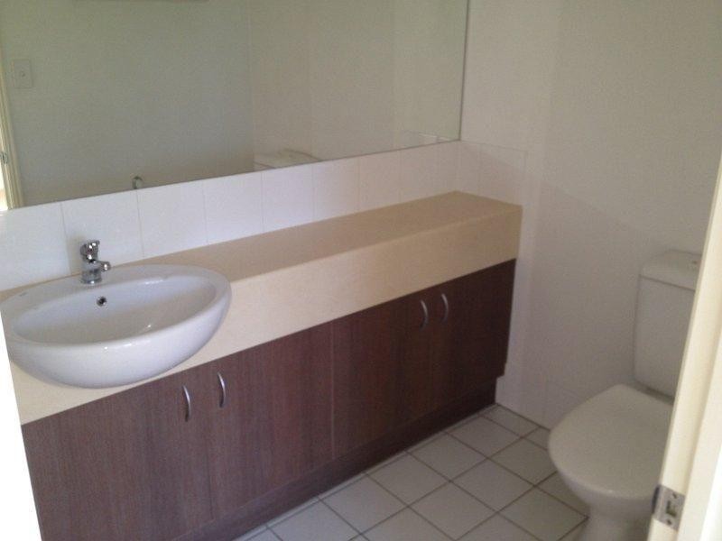 14/6 Fifth Avenue, Burleigh Heads QLD 4220