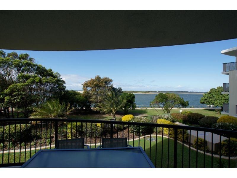 31-35 Landsborough Parade, Caloundra QLD 4551