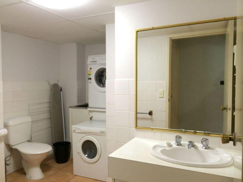 27  Orchid Ave, Surfers Paradise QLD 4217