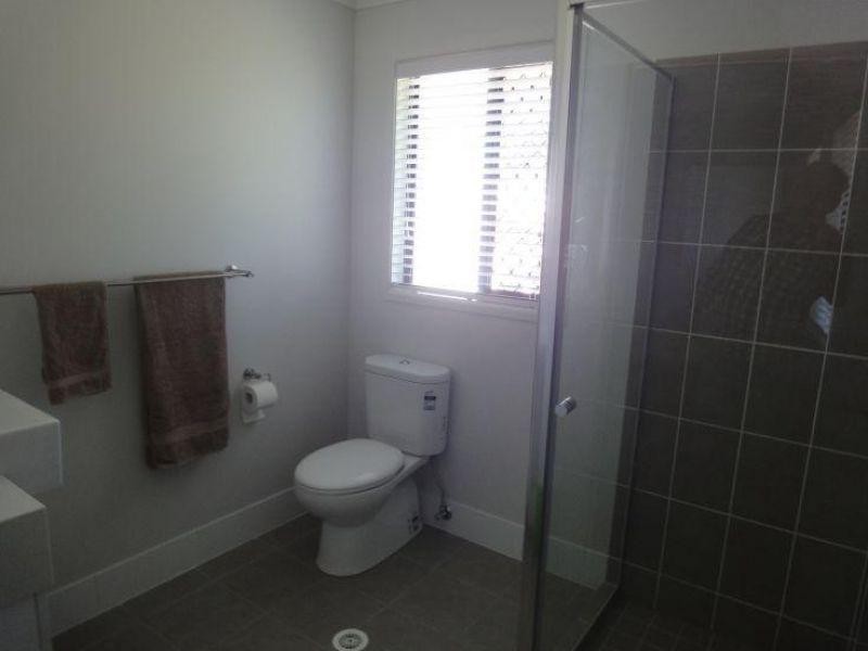 16a Cricket street, Coopers Plains QLD 4108