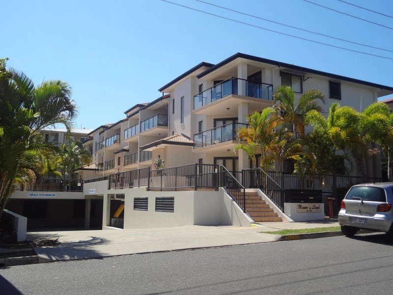 8 Lloyd Street, Southport QLD 4215