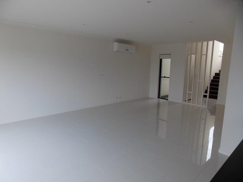 1-14 Norris Street, Pacific Pines QLD 4211