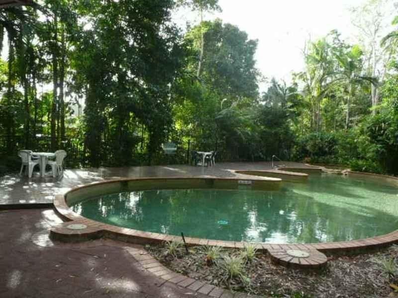 5-15 McGregor Street, Mooroobool QLD 4870