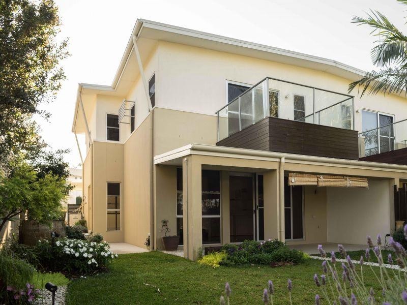 Benowa QLD 4217