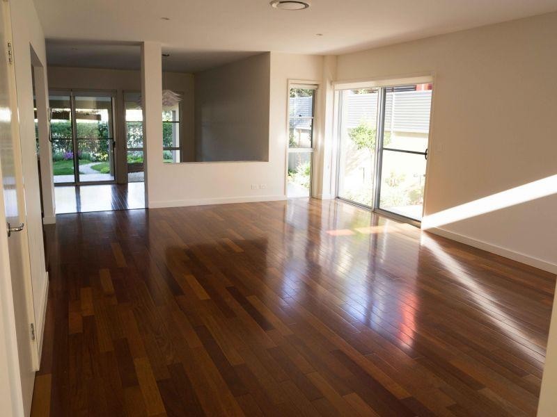 Benowa QLD 4217