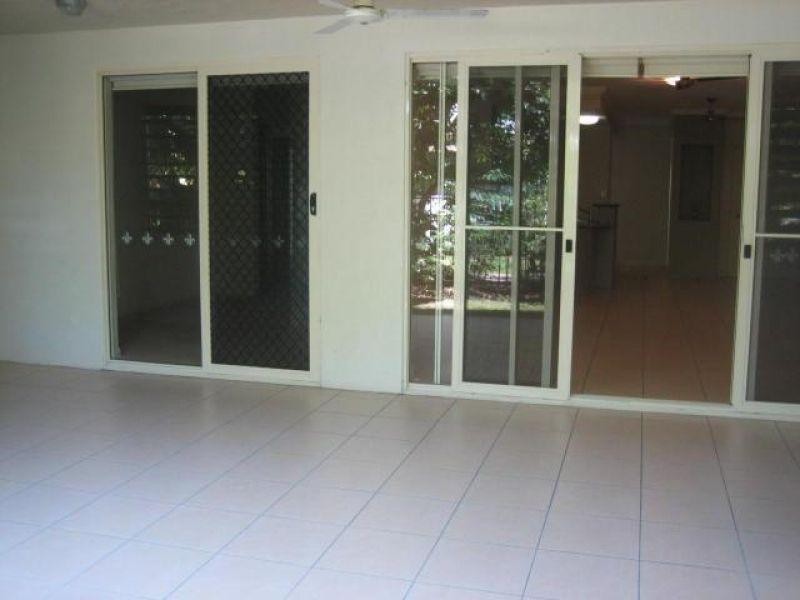 Clifton Beach QLD 4879