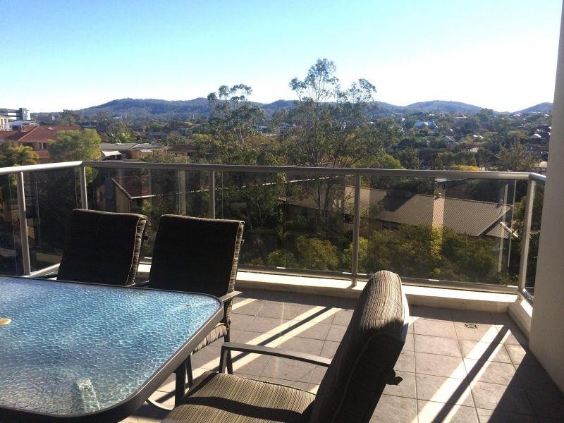 8 Dunmore Terrace, Auchenflower QLD 4066