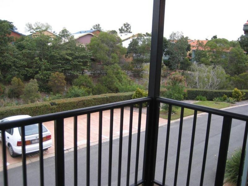 21/316 Long Street, Graceville QLD 4075